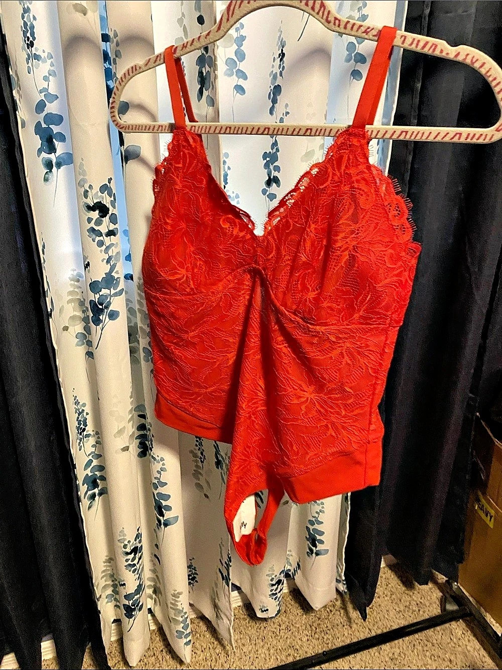 Yitty Smoothing Lace Bodysuit Floral Red Large